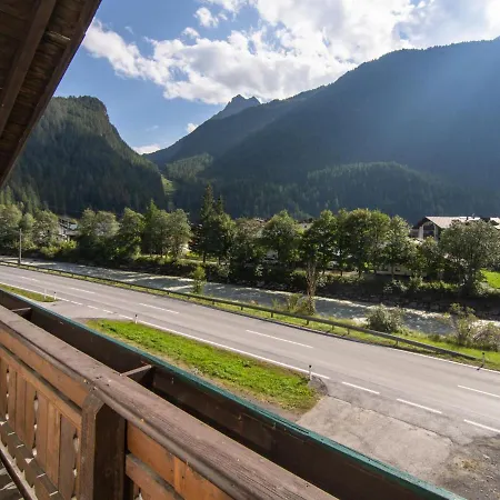 Marina * Längenfeld